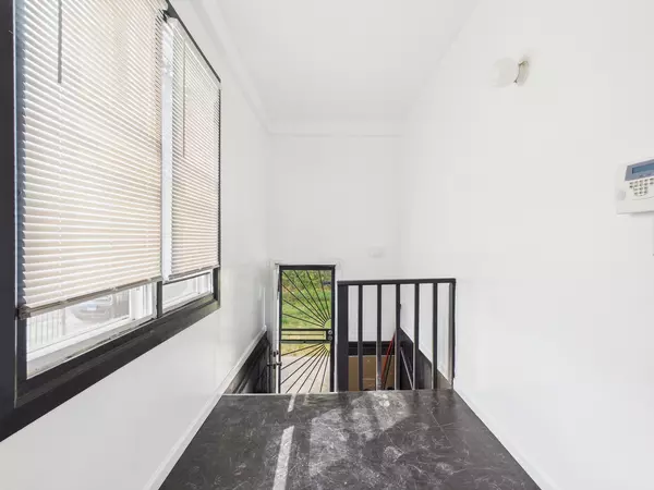 Chicago, IL 60620,8535 S Givins CT