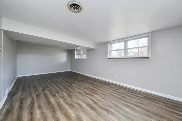 Geneva, IL 60134,1008 Brentwood PL