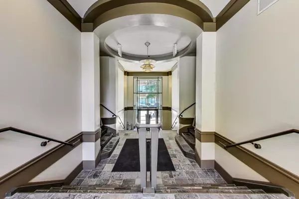 Chicago, IL 60607,420 S Clinton ST #414A
