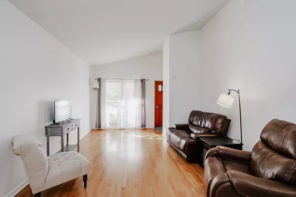 Palatine, IL 60067,450 E Palatine RD