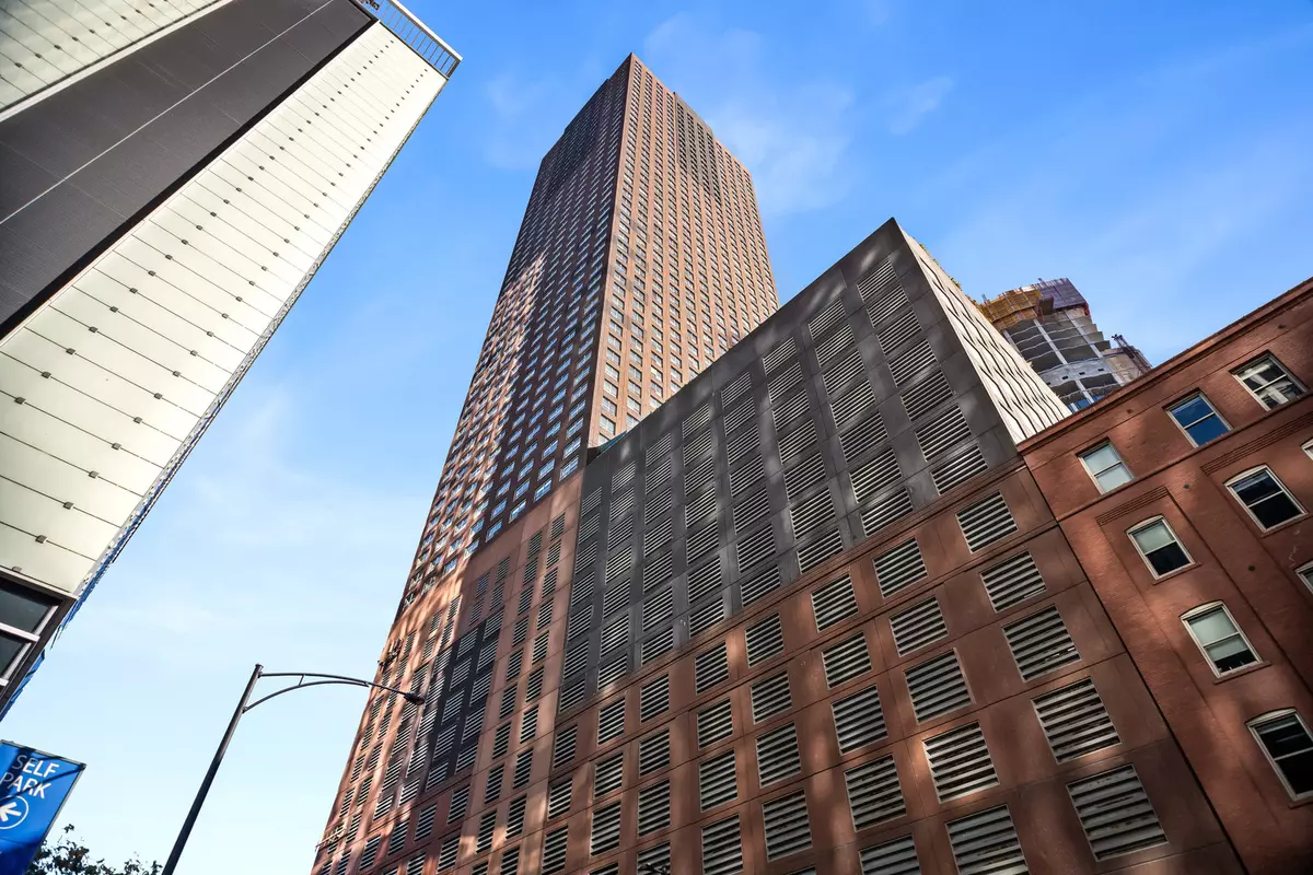 Chicago, IL 60611,474 N Lake Shore DR #5407