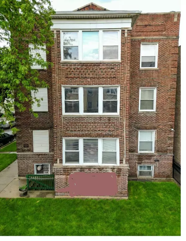 3351 W Sunnyside AVE #1, Chicago, IL 60625
