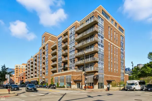 Chicago, IL 60607,111 S Morgan ST #701
