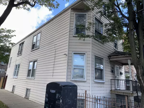 Chicago, IL 60639,Address not disclosed