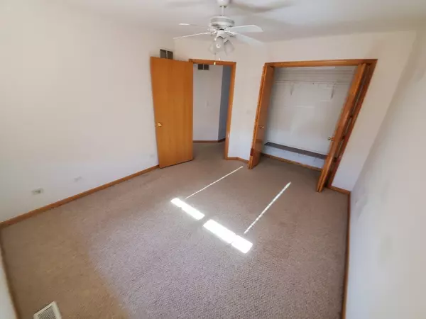 Brookfield, IL 60513,9207 Gerritsen AVE #9207