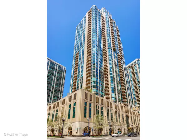 21 E Huron ST #4302, Chicago, IL 60611