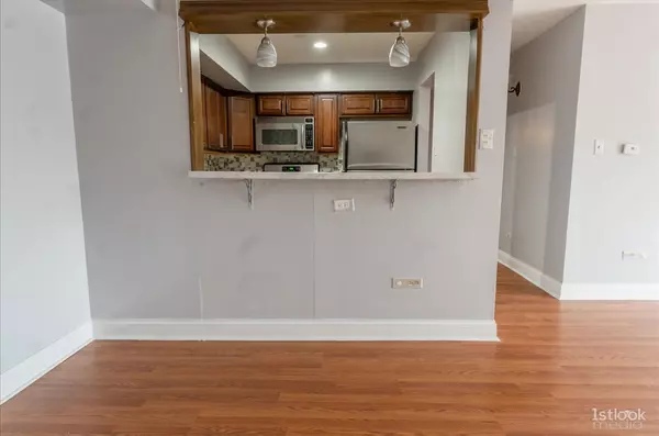 Lansing, IL 60438,3237 S Manor DR #314