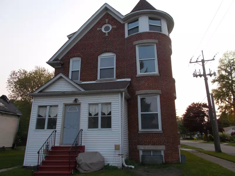 2900 enoch AVE #3, Zion, IL 60099