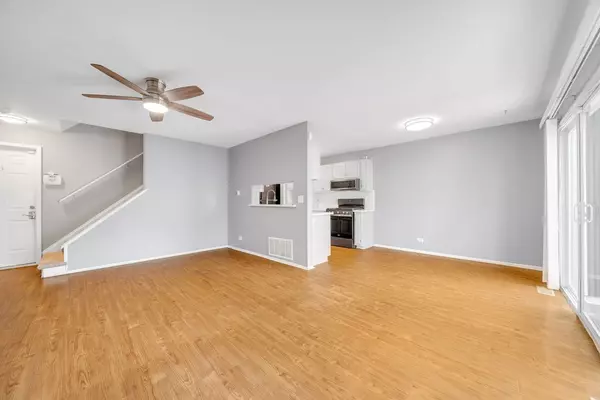 Frankfort, IL 60423,7752 W Almond CT