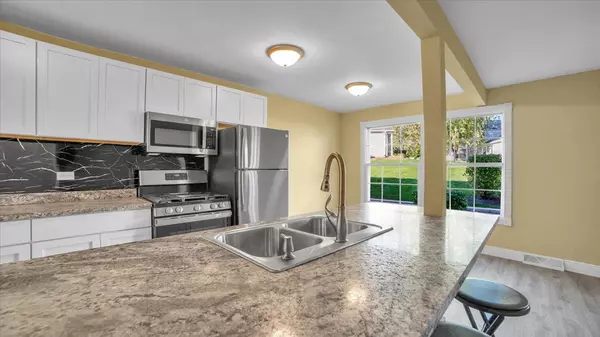 Glendale Heights, IL 60139,1277 Prairie AVE #C