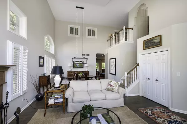 Western Springs, IL 60558,5209 Commonwealth AVE