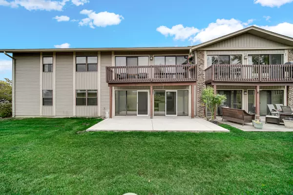 Hanover Park, IL 60133,1395 Alpine CT #C