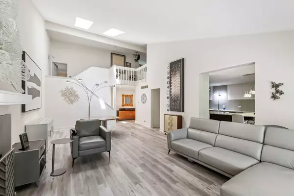 Geneva, IL 60134,1541 Kirkwood DR