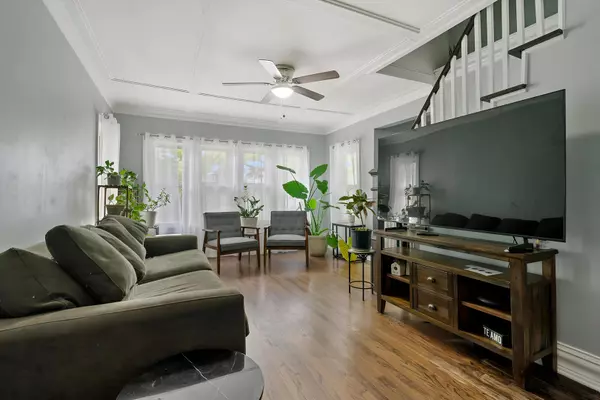 Oak Park, IL 60304,1182 S Taylor AVE