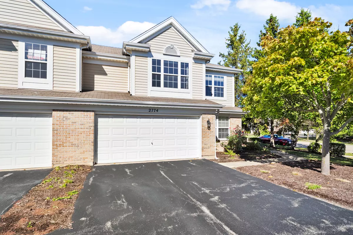 Aurora, IL 60502,2774 Borkshire LN