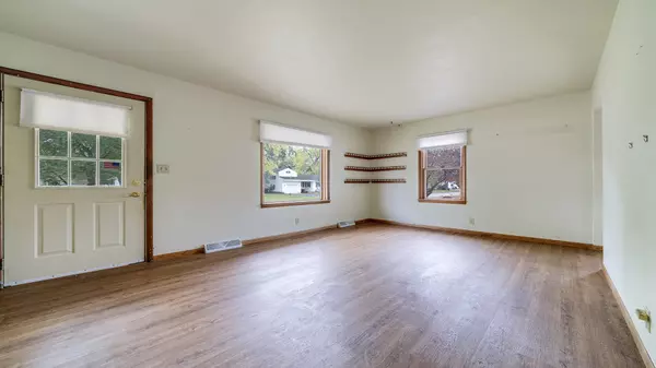 Loves Park, IL 61111,240 W Renrose AVE