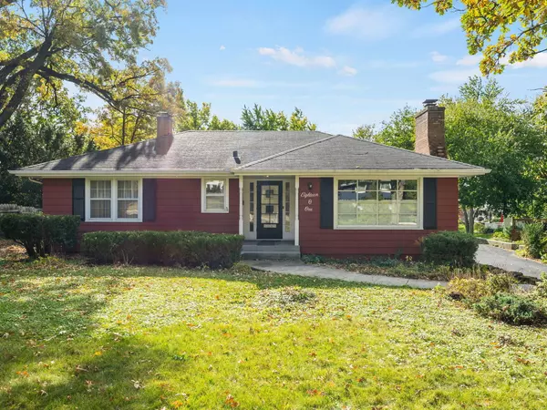 1801 Prairie AVE, Downers Grove, IL 60515
