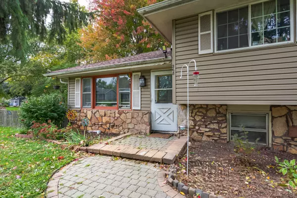 West Chicago, IL 60185,N268 Calvin AVE