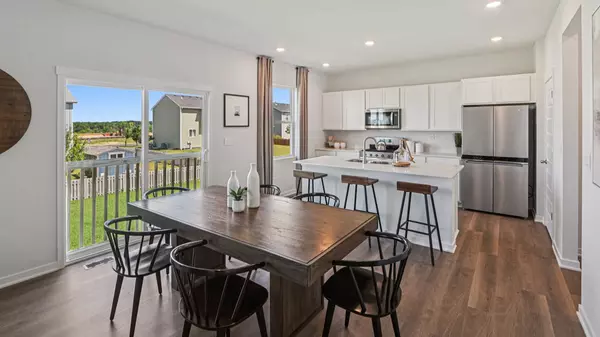 Aurora, IL 60503,1830 Canyon Creek DR