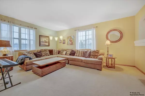 Gilberts, IL 60136,464 Evergreen CIR