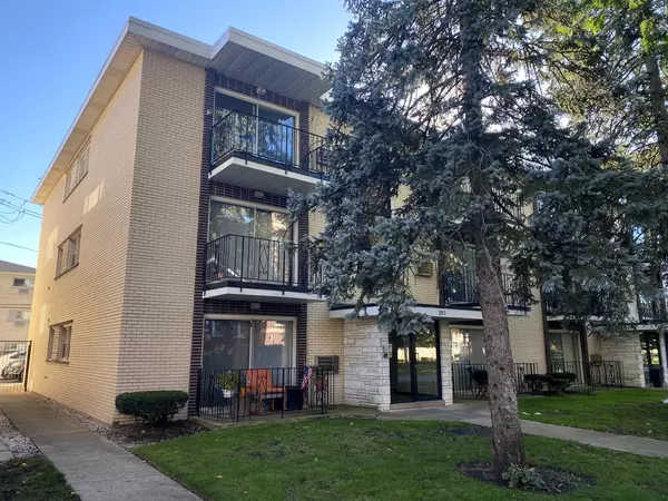 1353 Perry ST #6, Des Plaines, IL 60016