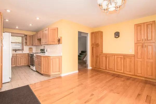 Streamwood, IL 60107,626 Oriole DR