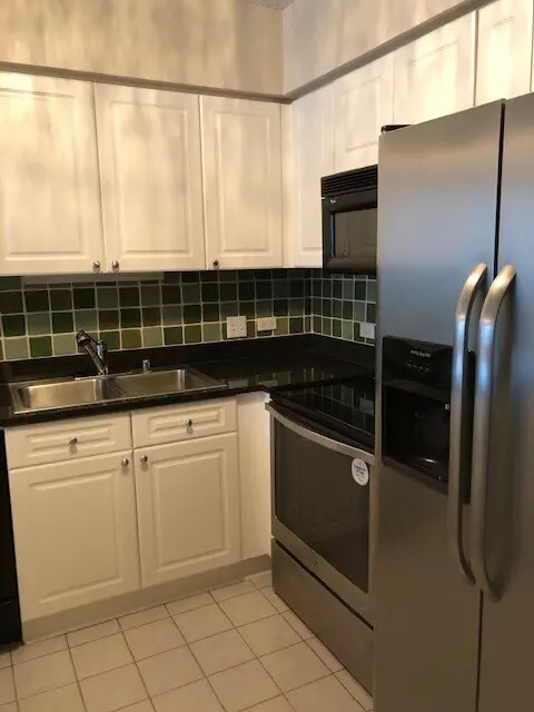 Chicago, IL 60611,512 N MCCLURG CT #2112