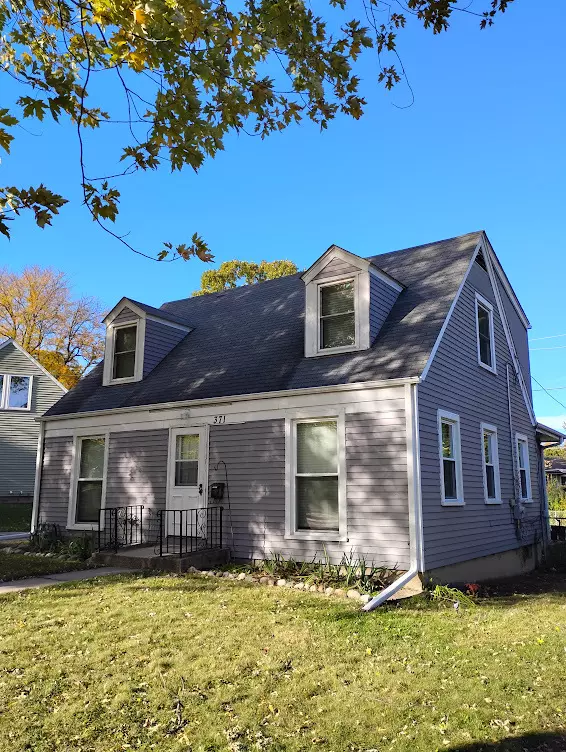 Elgin, IL 60123,371 S Edison AVE