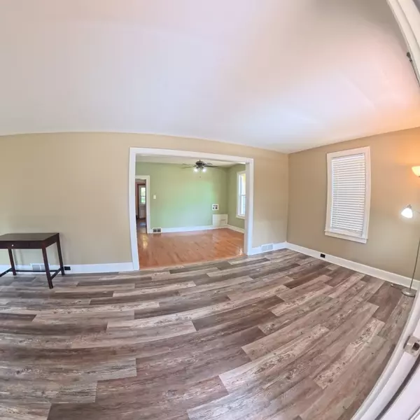 Streator, IL 61364,118 W 3rd ST