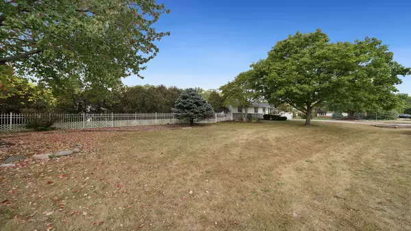 Machesney Park, IL 61115,910 Greglynn ST