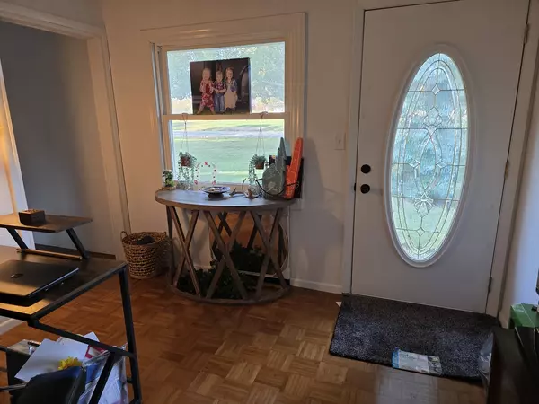 Rock Falls, IL 61071,8950 Hoover RD