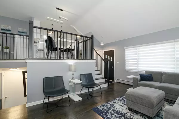 Bensenville, IL 60106,284 E Jefferson ST