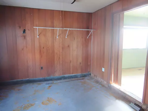 Urbana, IL 61802,2424 E WASHINGTON DR