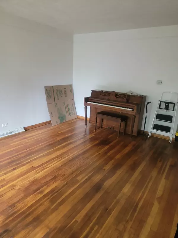 Harvey, IL 60426,14817 Lexington AVE