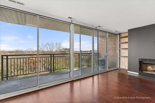 Lisle, IL 60532,Address not disclosed