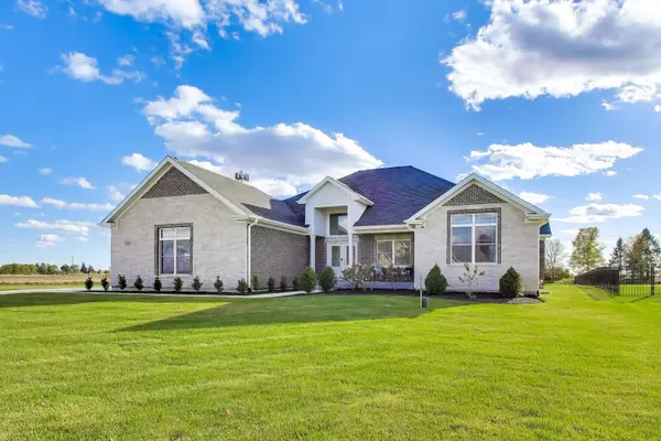 5508 Legend DR, Yorkville, IL 60560