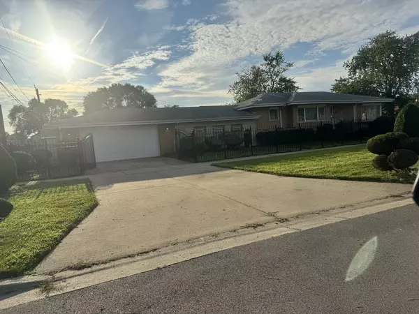 Chicago, IL 60619,8900 S Prairie AVE