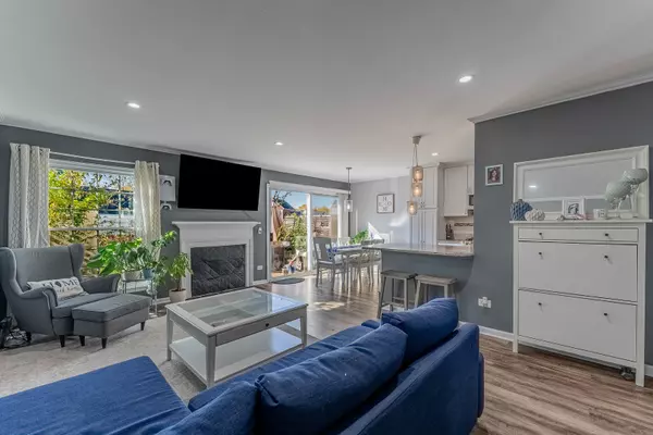 Hanover Park, IL 60133,664 Wedgewood DR