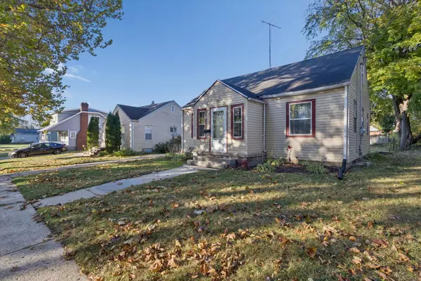 305 Foster AVE, Rockford, IL 61102