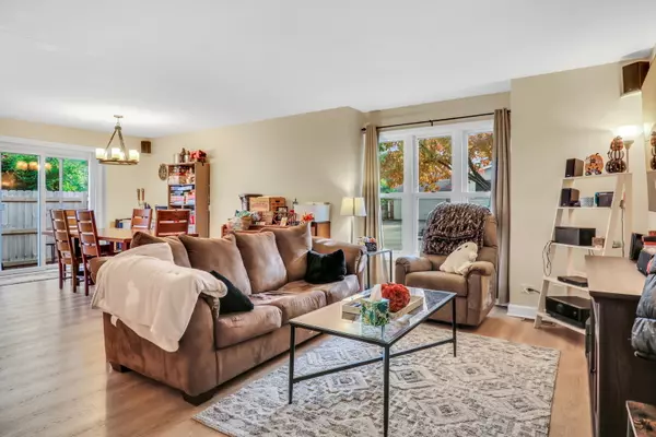 Mundelein, IL 60060,130 Shadydell AVE