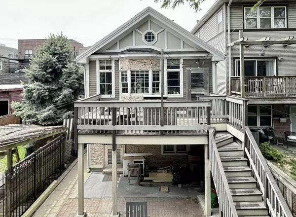 1532 N Greenview AVE #CH, Chicago, IL 60642