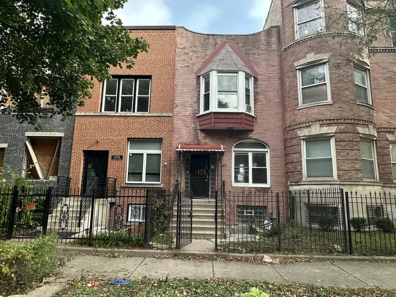 4411 S Prairie AVE, Chicago, IL 60653