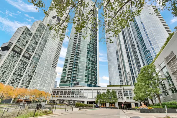 1201 S Prairie AVE #2404, Chicago, IL 60605
