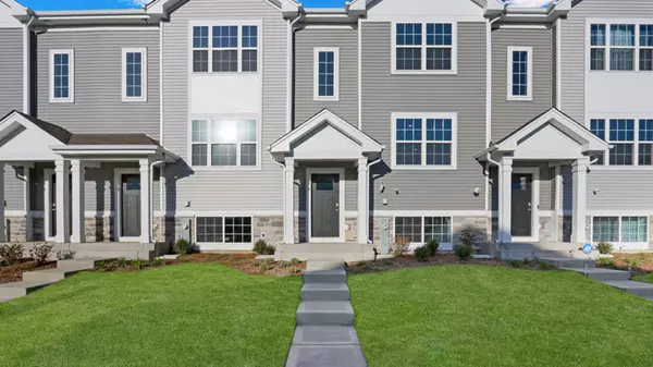 889 Briar Glen CT, Hampshire, IL 60140
