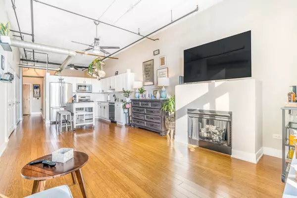 Chicago, IL 60616,2024 S Wabash AVE #304