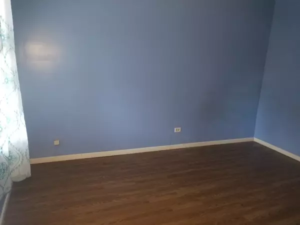 Chicago, IL 60632,2453 W 46th PL #1