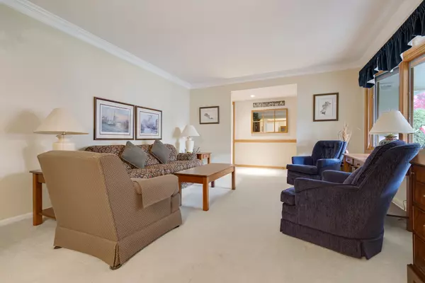 Elk Grove Village, IL 60007,1244 DOVER LN