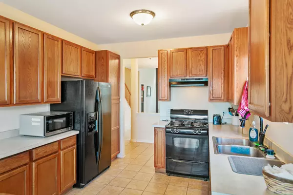 Romeoville, IL 60446,1086 BIRCH LN #39R