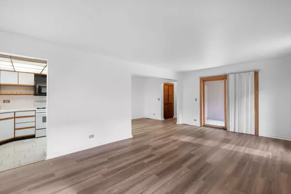 Hoffman Estates, IL 60169,1712 Fayette Walk #D