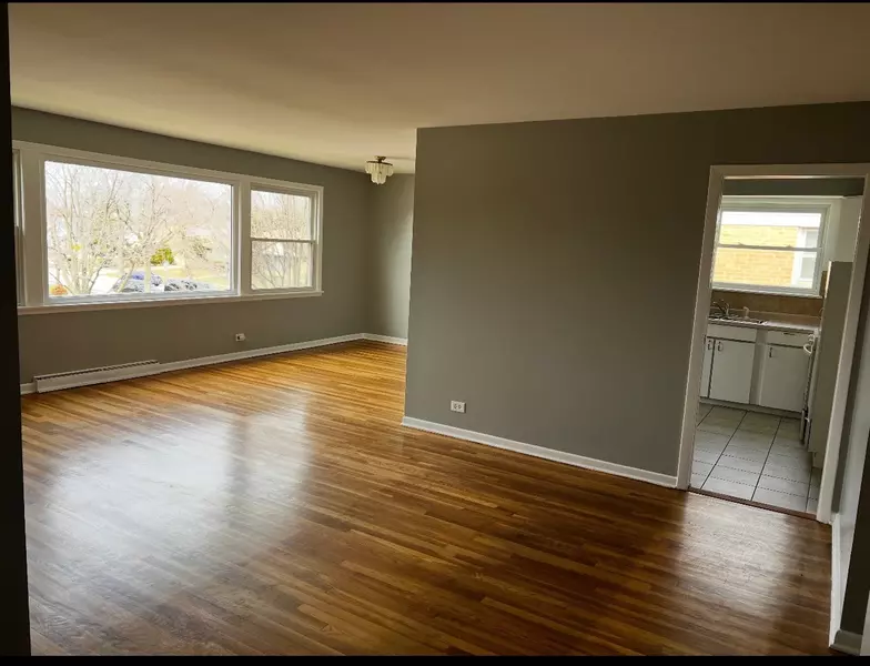 8939 N Wisner ST #2, Niles, IL 60714